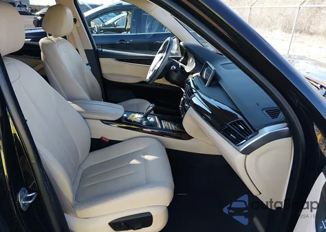 2016 BMW X5 Sdrive35I z USA, uszkodzony, nr VIN 5UXKR2C53G0R68703